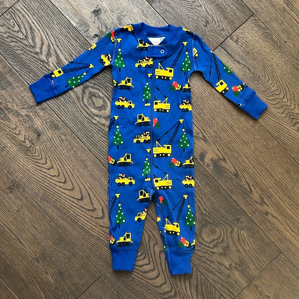 12-18M Hanna Andersson Holiday Truck Pajamas